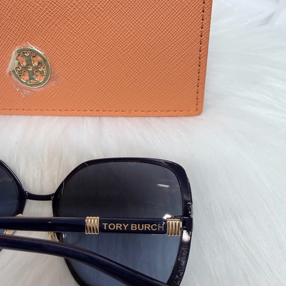 Tory Burch Blue Gradient Square Sunglasses with Gold Accents 💙 - Picture 4 of 10